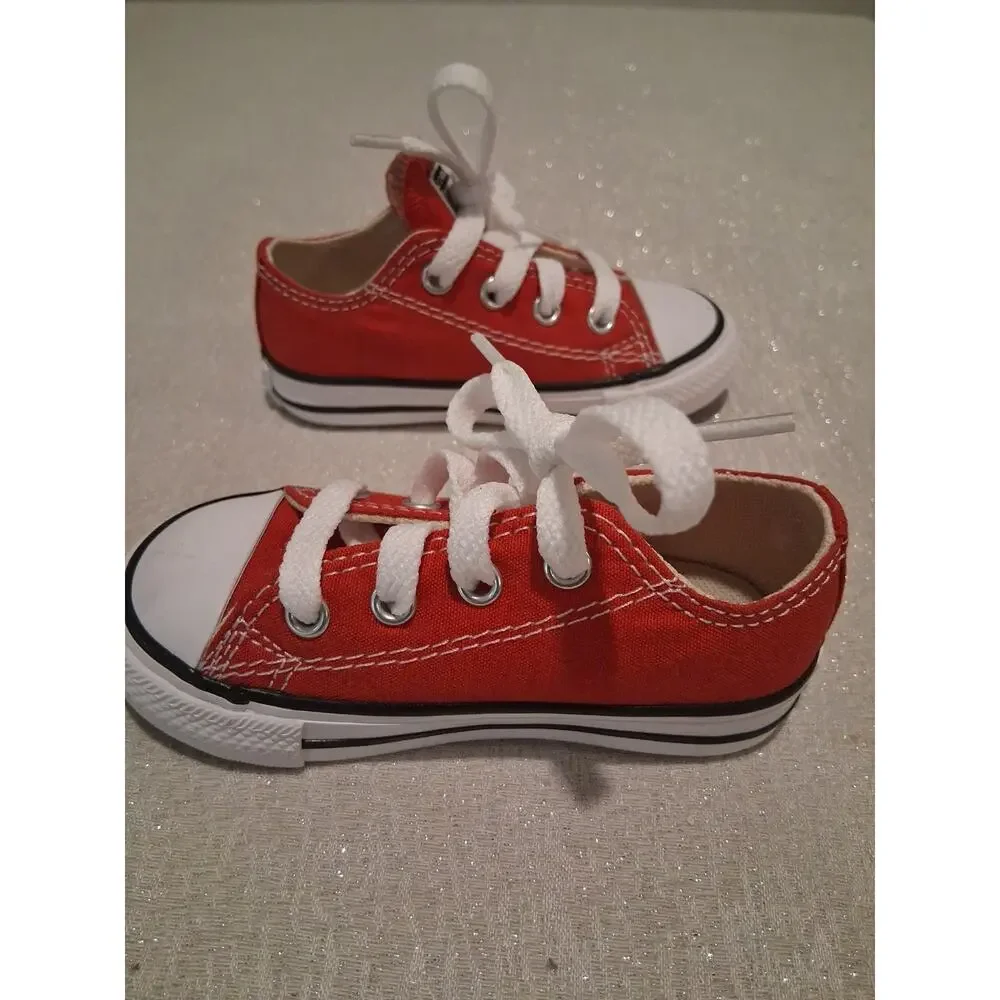 Converse Chuck Taylor All Star Infant Size 6 Red Low Top Sneakers 7J236 Kids
